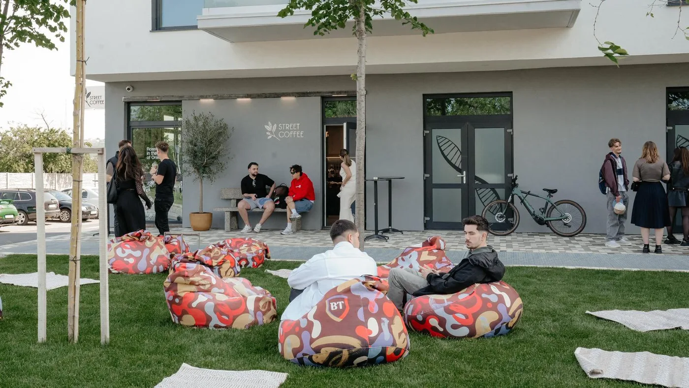 Street Coffee Grandhill Residence, Oradea